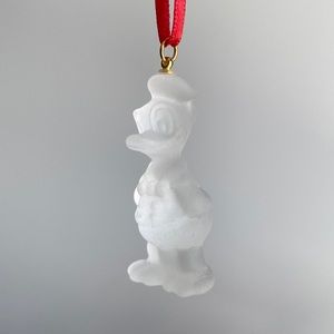 Rare Donald Duck Frosted glass Ornament